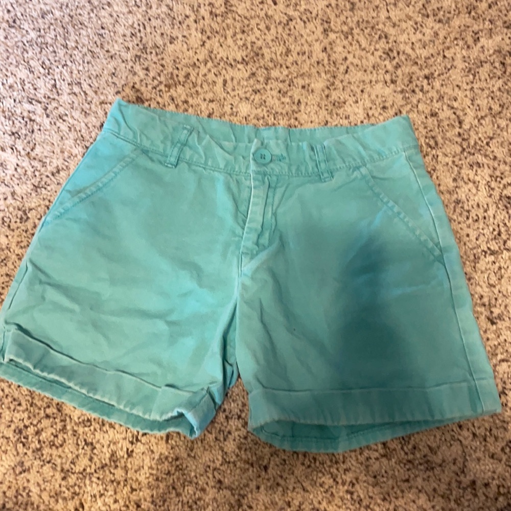 gap shorts